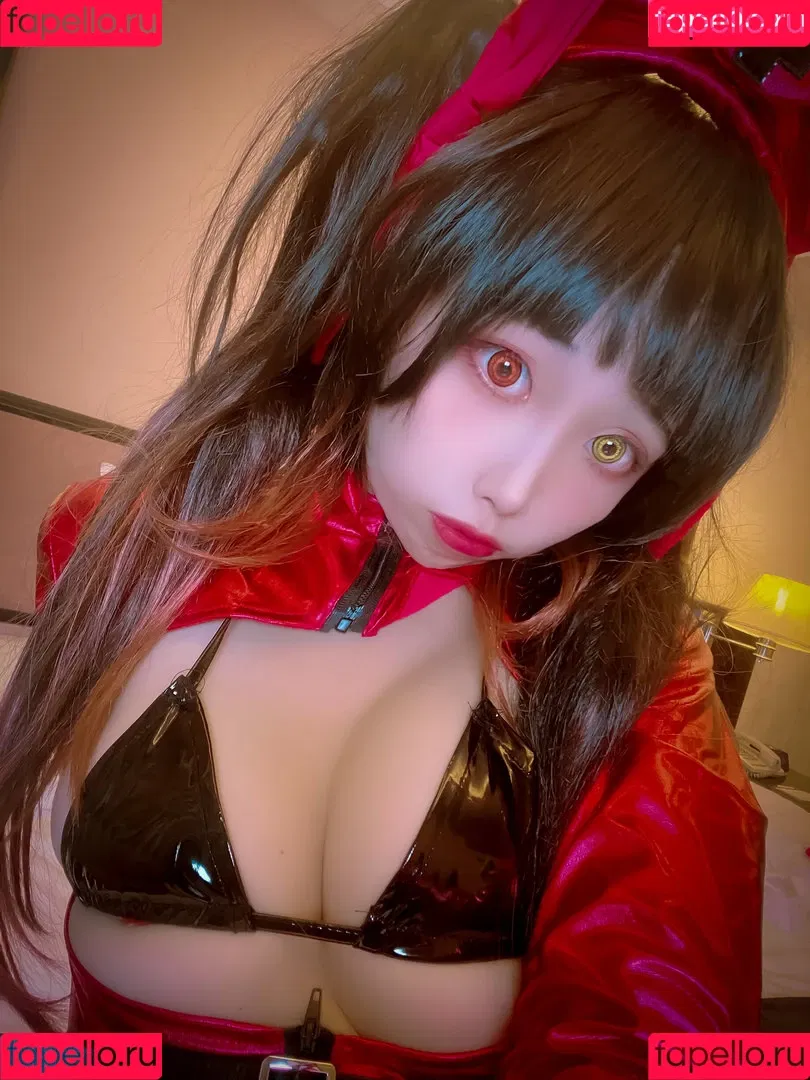 NazoEirian Onlyfans Photo Gallery 