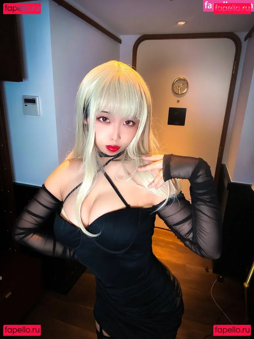 NazoEirian Onlyfans Photo Gallery 