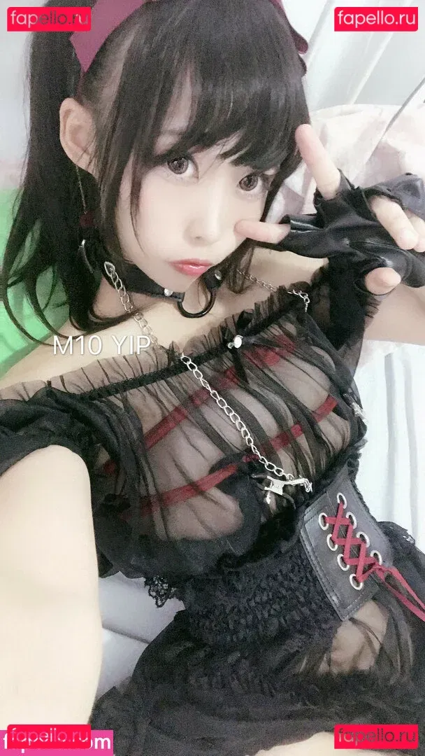 NazoEirian Onlyfans Photo Gallery 