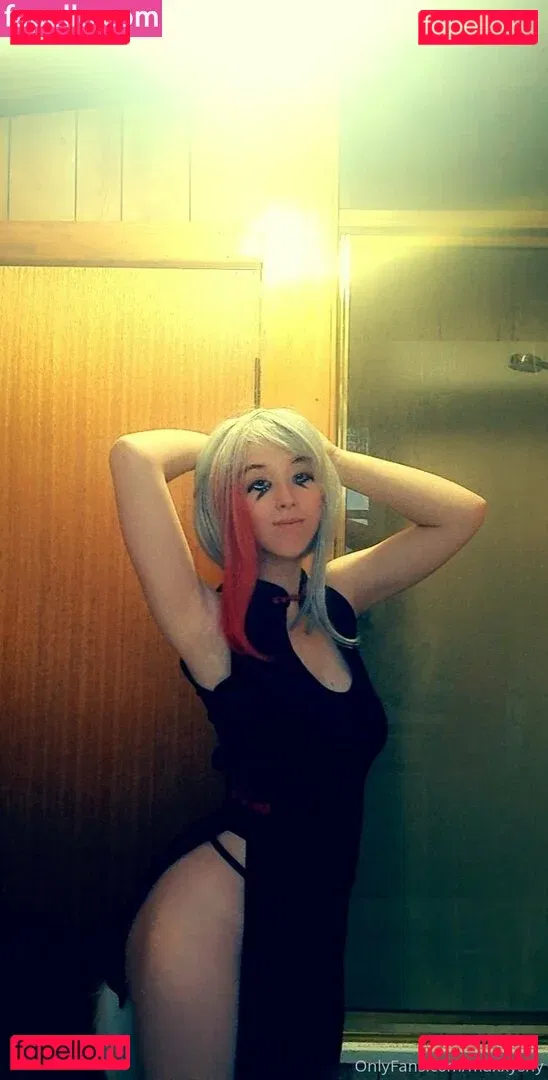 maxxyshy Onlyfans Photo Gallery 