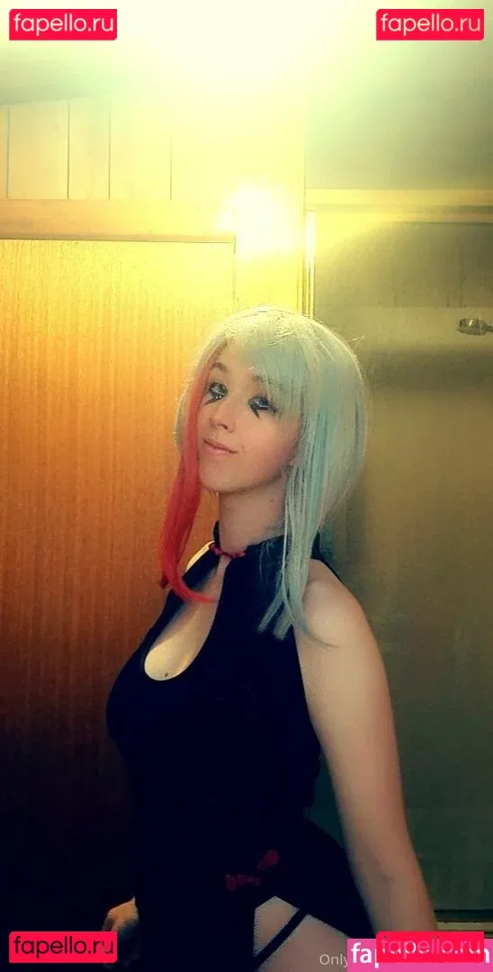 maxxyshy Onlyfans Photo Gallery 