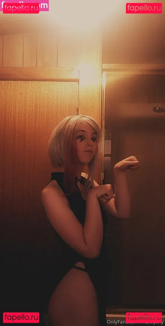 maxxyshy Onlyfans Photo Gallery 