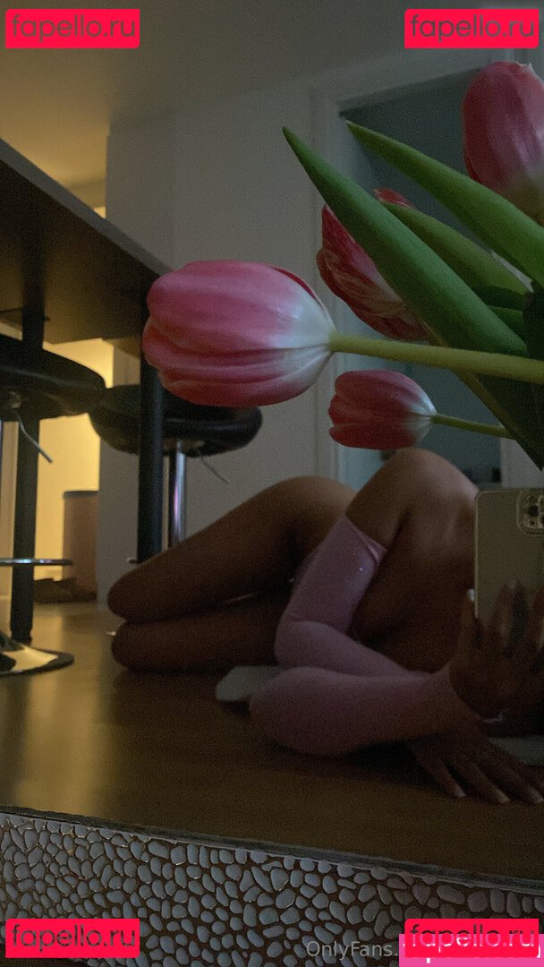 Lea Stocko Nude Onlyfans Photo 27