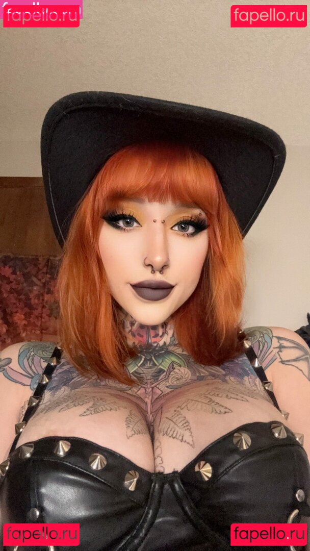 gothmommylilli Nude Onlyfans Photo 5