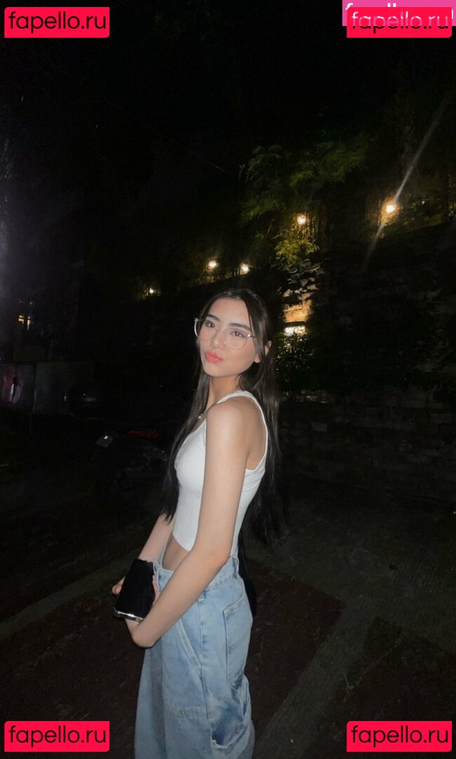 Mikha Lim Nude Onlyfans Photo 14