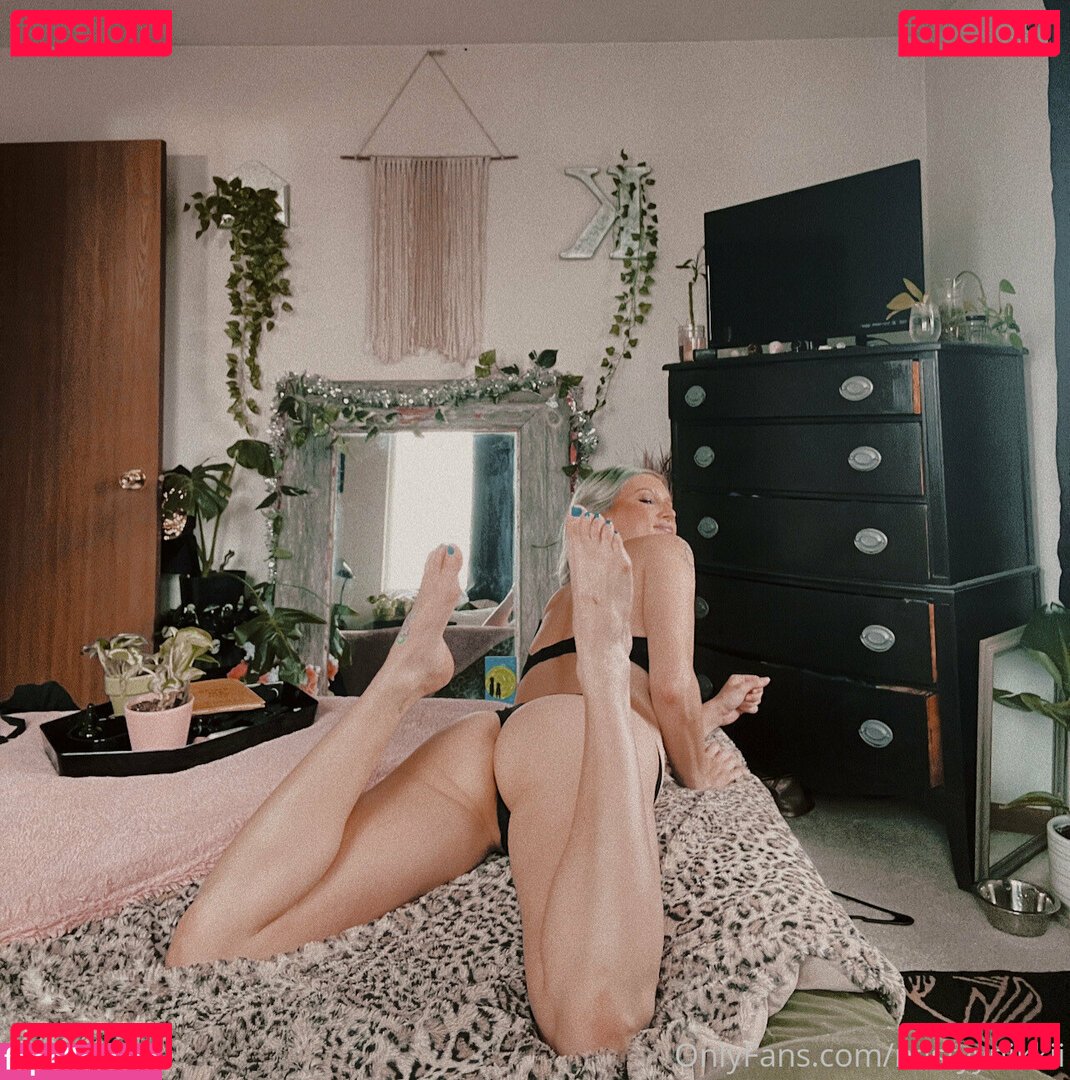 nastyynikkii Nude Onlyfans Photo 7