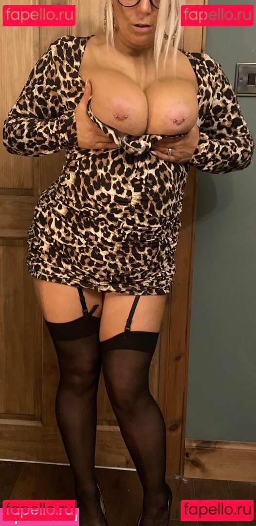 Holytits Nude Onlyfans Photo 49