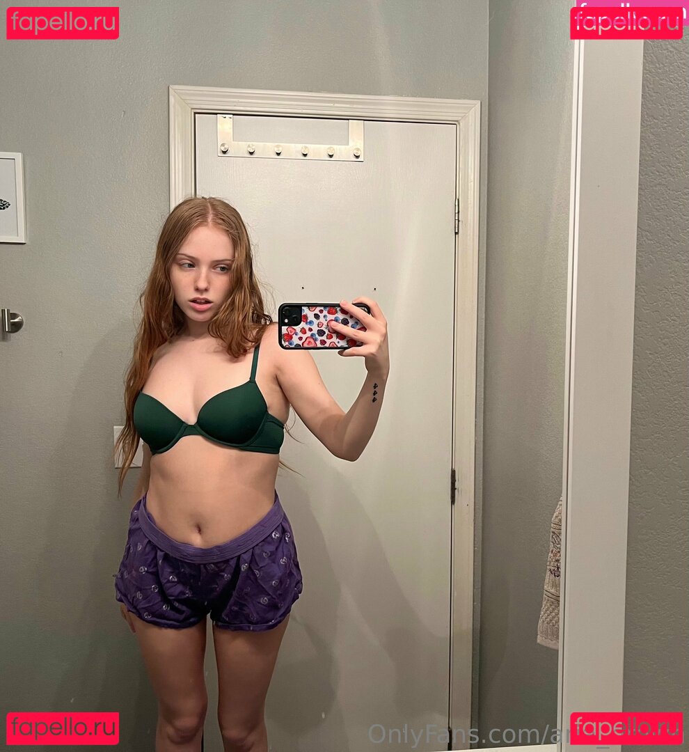 aria_brown Nude Onlyfans Photo 47