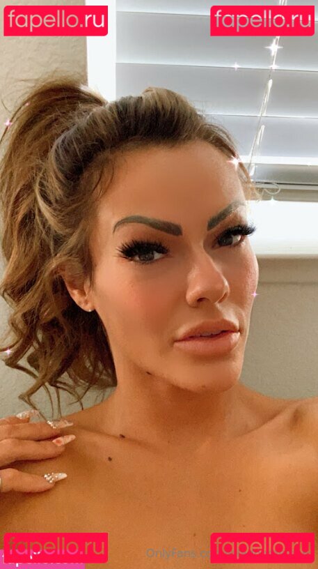 ailadonovannn Nude Onlyfans Photo 4