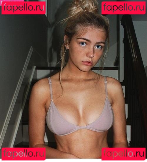 Annika Boron Nude Onlyfans Photo 19