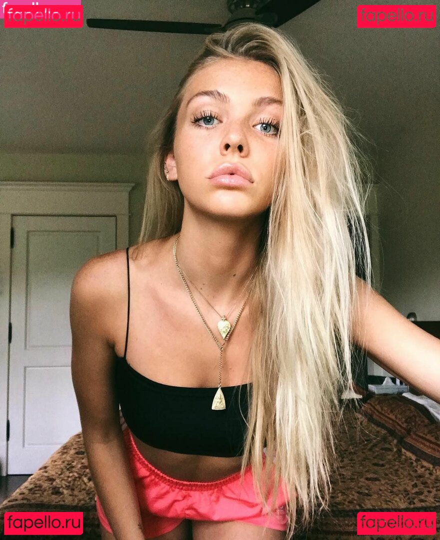 Annika Boron Nude Onlyfans Photo 6