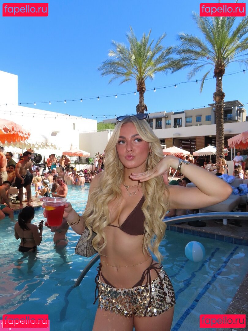 Cassidy Anne Nude Onlyfans Photo 3