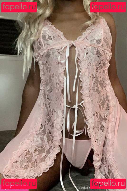 SmoothPeachx Nude Onlyfans Photo 26
