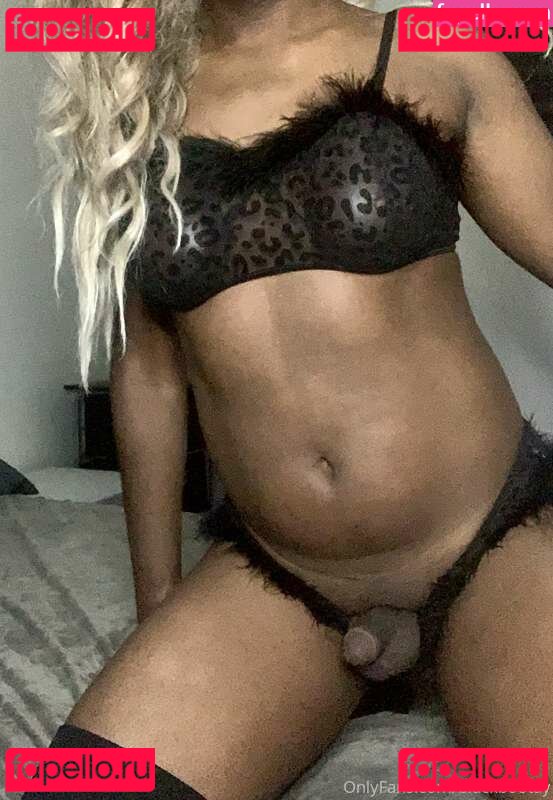 SmoothPeachx Nude Onlyfans Photo 24