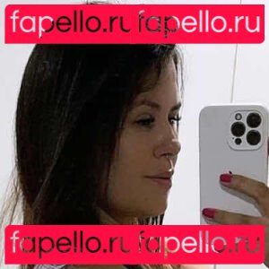 Nadine Prestes Nude Onlyfans Photo 6