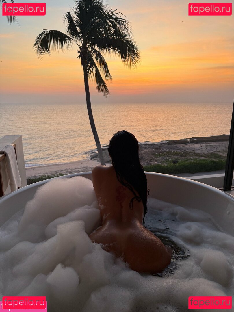 olivializ Nude Onlyfans Photo 7
