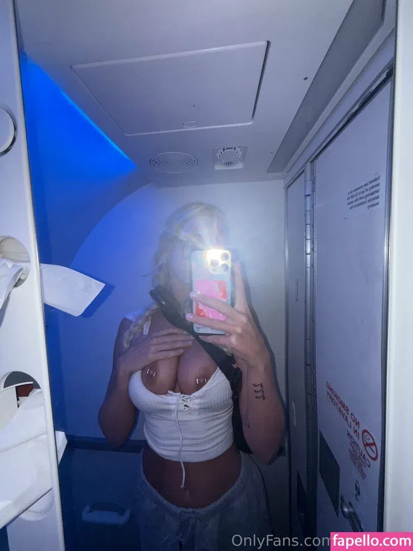 Xoxolanie Onlyfans Photo Gallery 