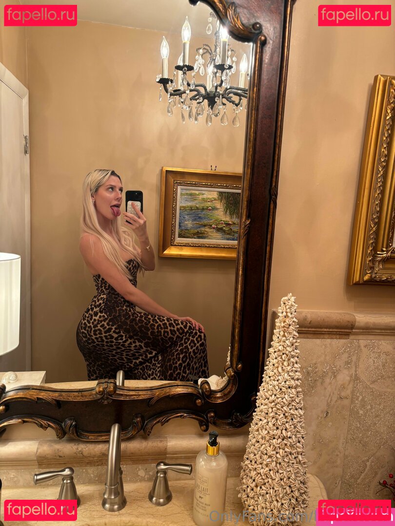 heyitschels Nude Onlyfans Photo 34