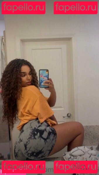 Savii Nude Onlyfans Photo 18
