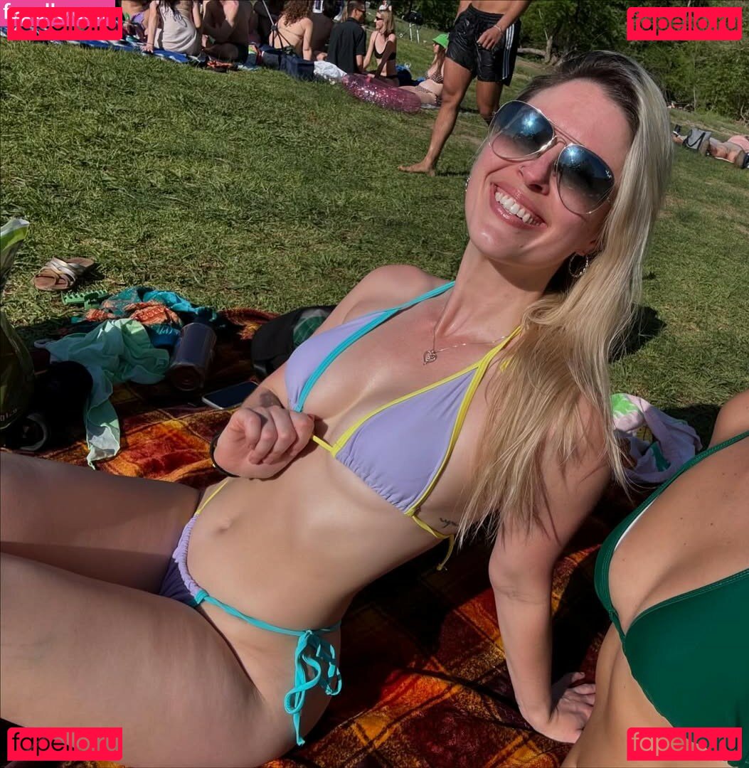 Liltraumamama Nude Onlyfans Photo 13
