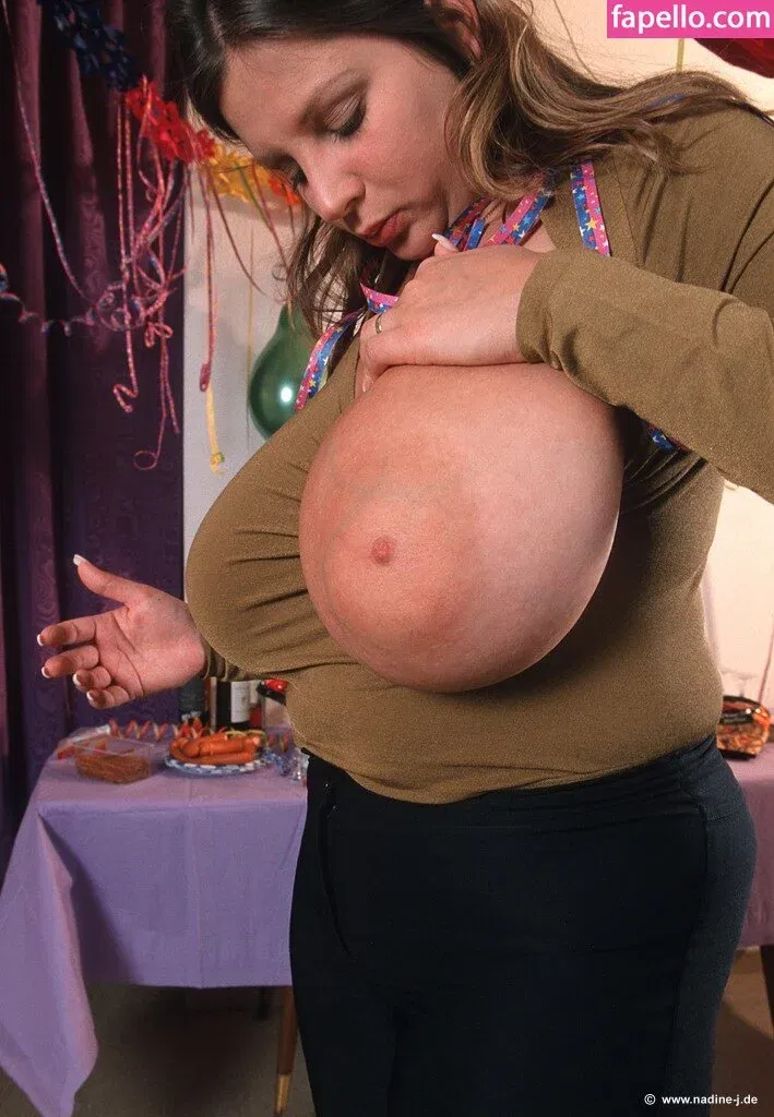 Nadine Jansen Onlyfans Photo Gallery 