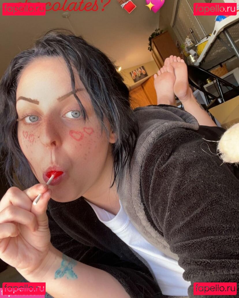 Mistress Trinity Faith Nude Onlyfans Photo 32