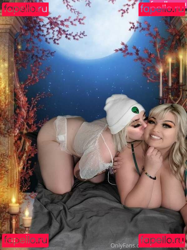 Mistress Trinity Faith Nude Onlyfans Photo 16