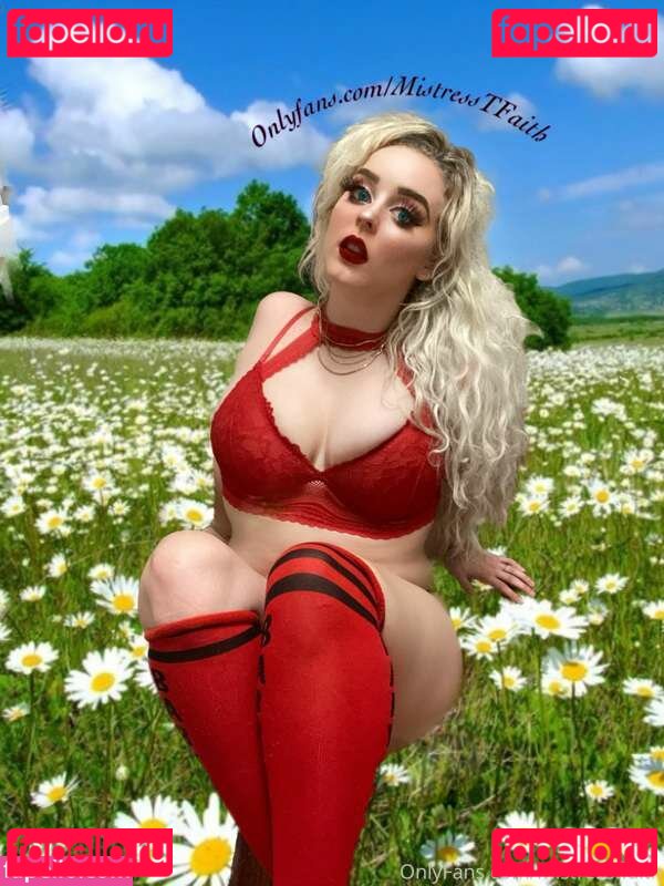 Mistress Trinity Faith Nude Onlyfans Photo 15