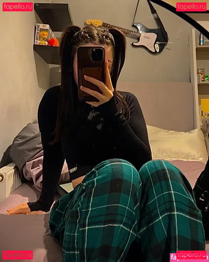 Eleri Evans Onlyfans Photo Gallery 