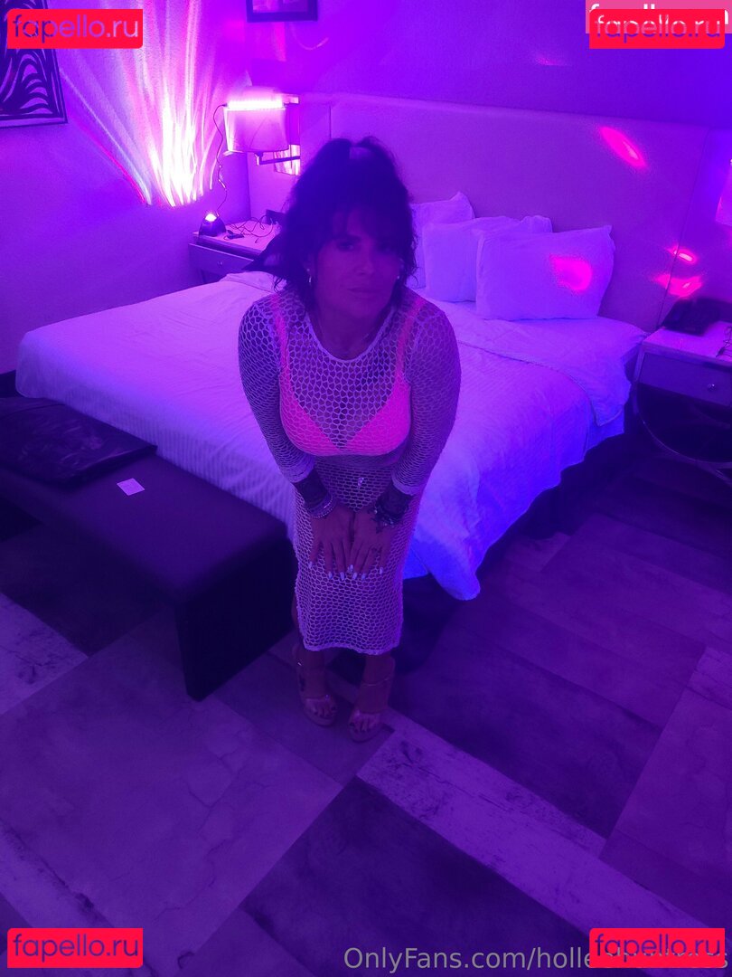 Hollee Huntress Nude Onlyfans Photo 16