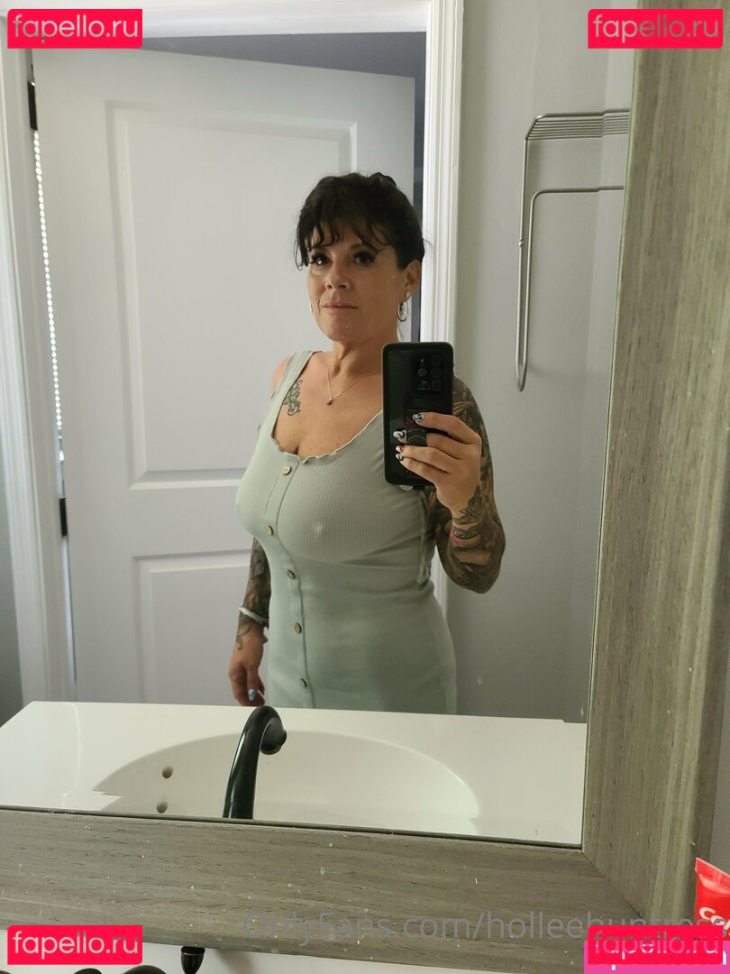 Hollee Huntress Nude Onlyfans Photo 13