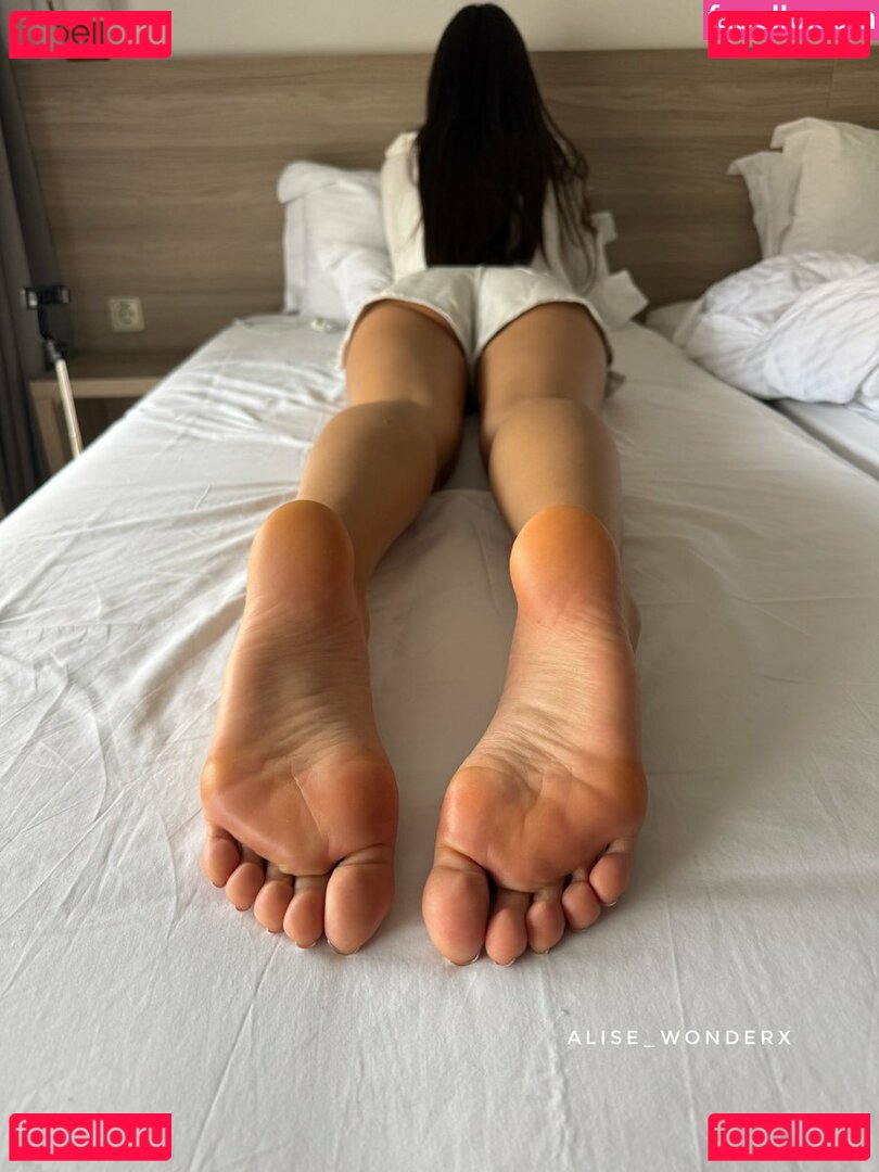 alise.wonderx Nude Onlyfans Photo 7