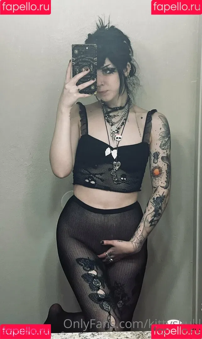 kittyskulll Onlyfans Photo Gallery 