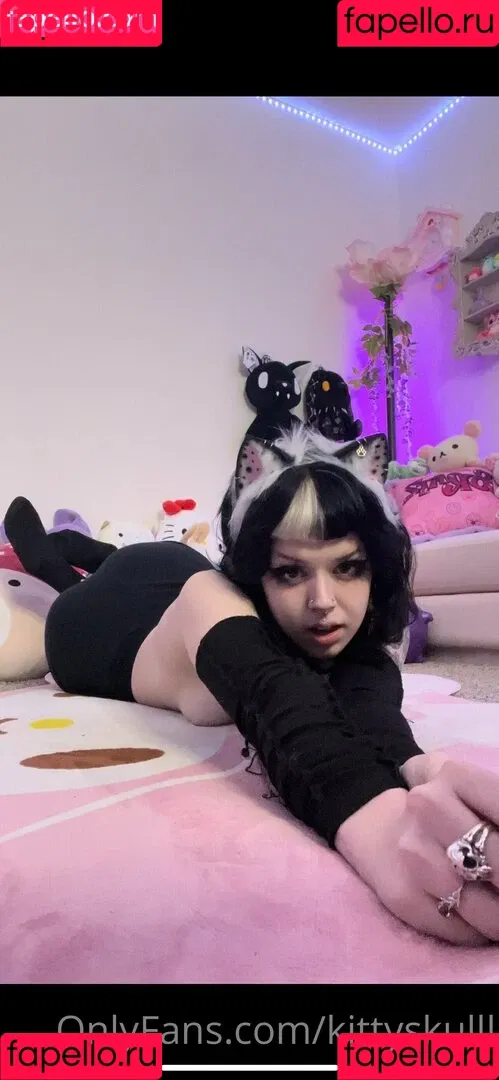 kittyskulll Onlyfans Photo Gallery 