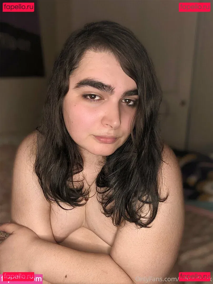 oliviadarkk Onlyfans Photo Gallery 