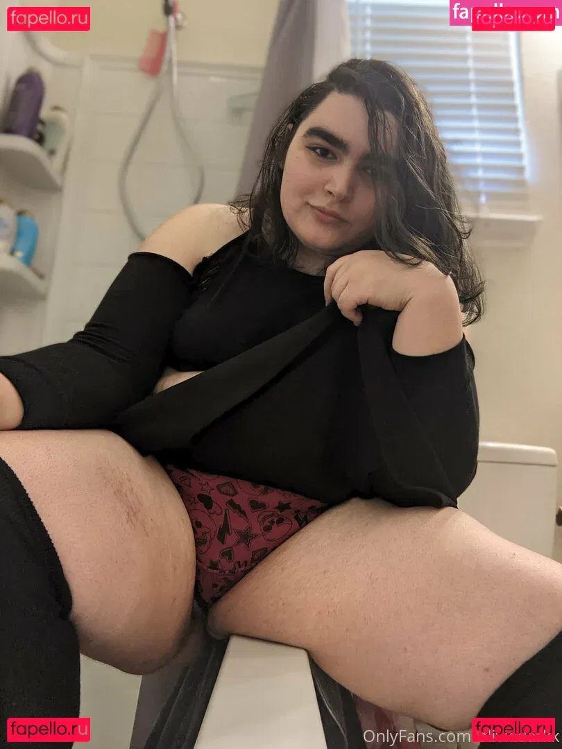 oliviadarkk Onlyfans Photo Gallery 