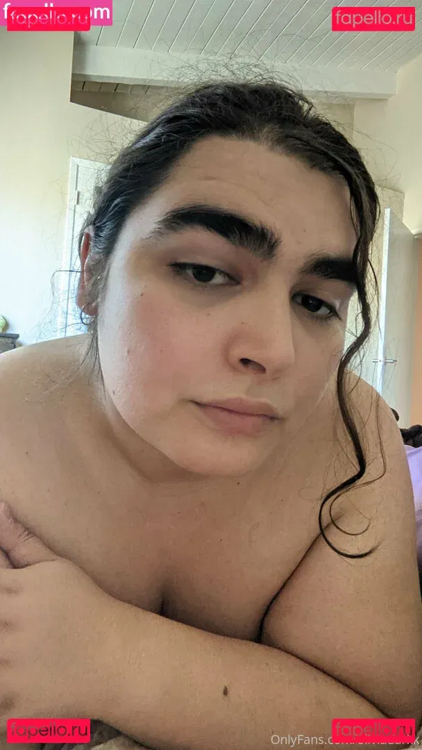 oliviadarkk Onlyfans Photo Gallery 