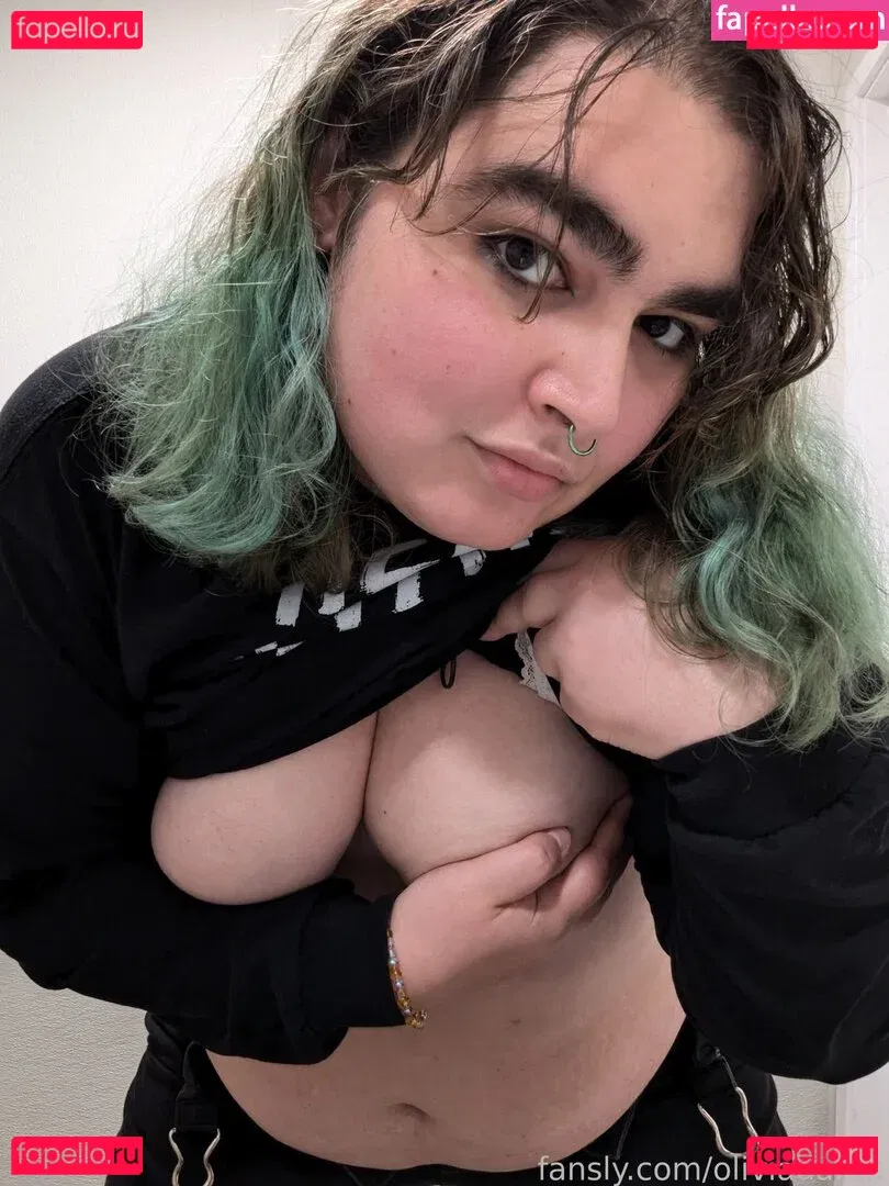 oliviadarkk Onlyfans Photo Gallery 