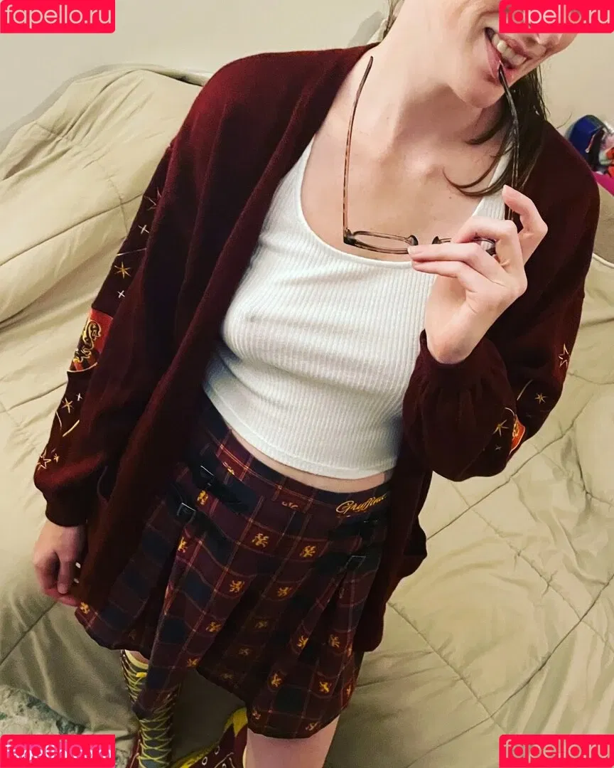 Cay Wild Onlyfans Photo Gallery 