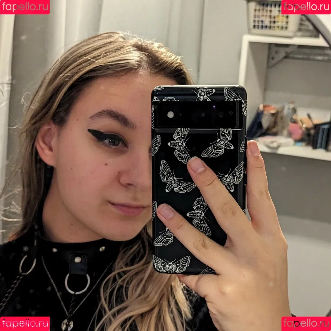 goth.kitten Onlyfans Photo Gallery 