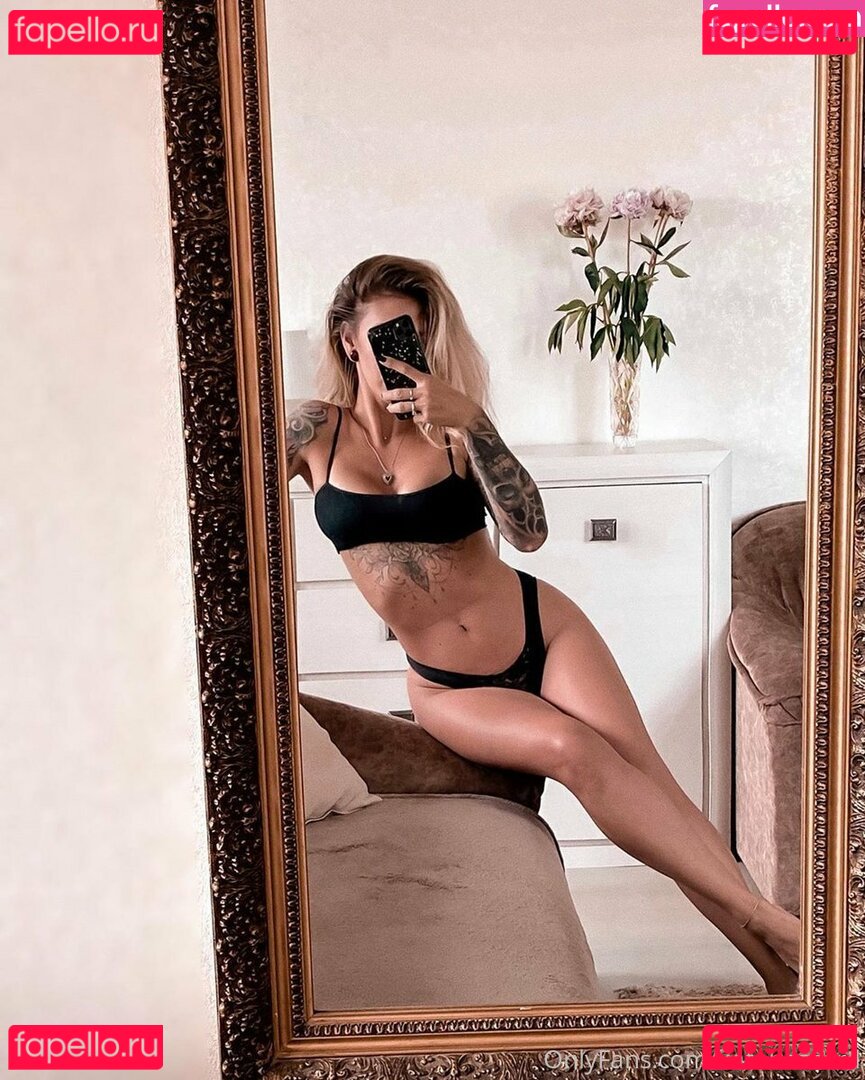 Kate Hazzard Nude Onlyfans Photo 42