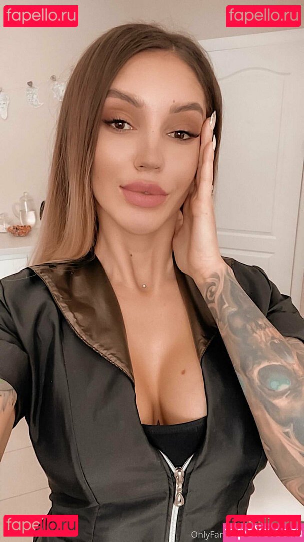 Kate Hazzard Nude Onlyfans Photo 20
