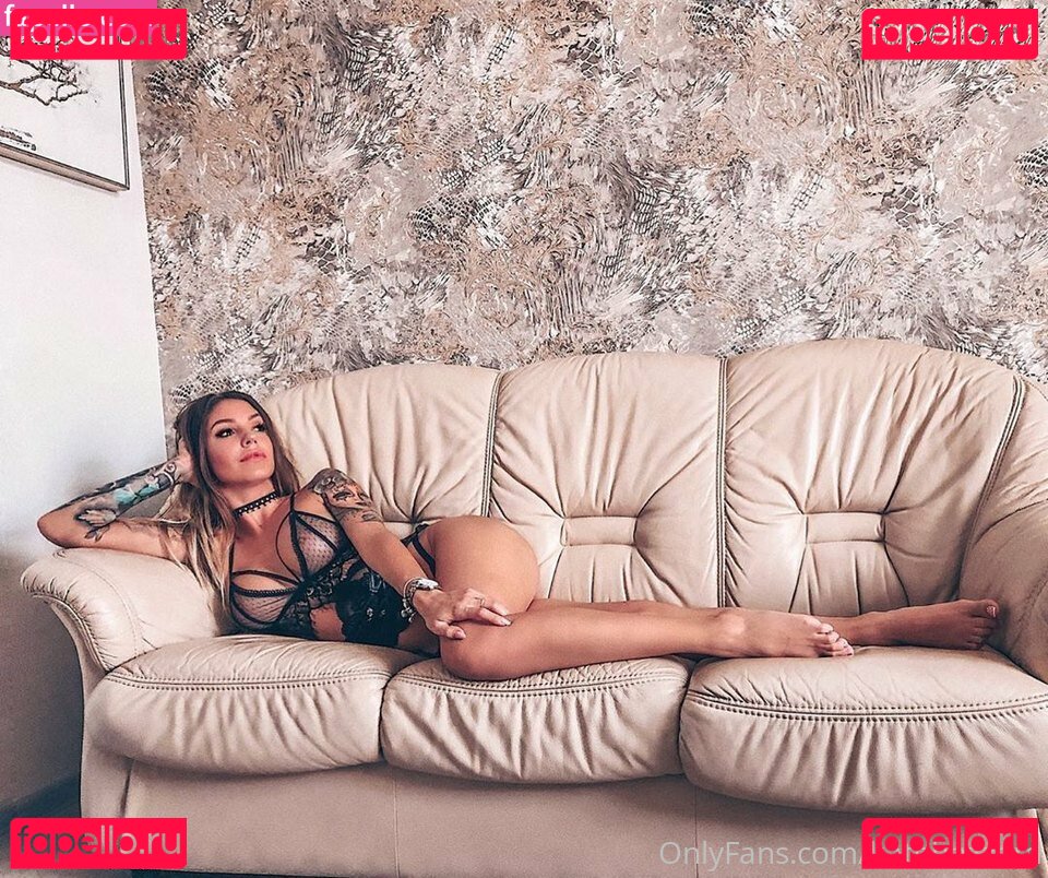 Kate Hazzard Nude Onlyfans Photo 14