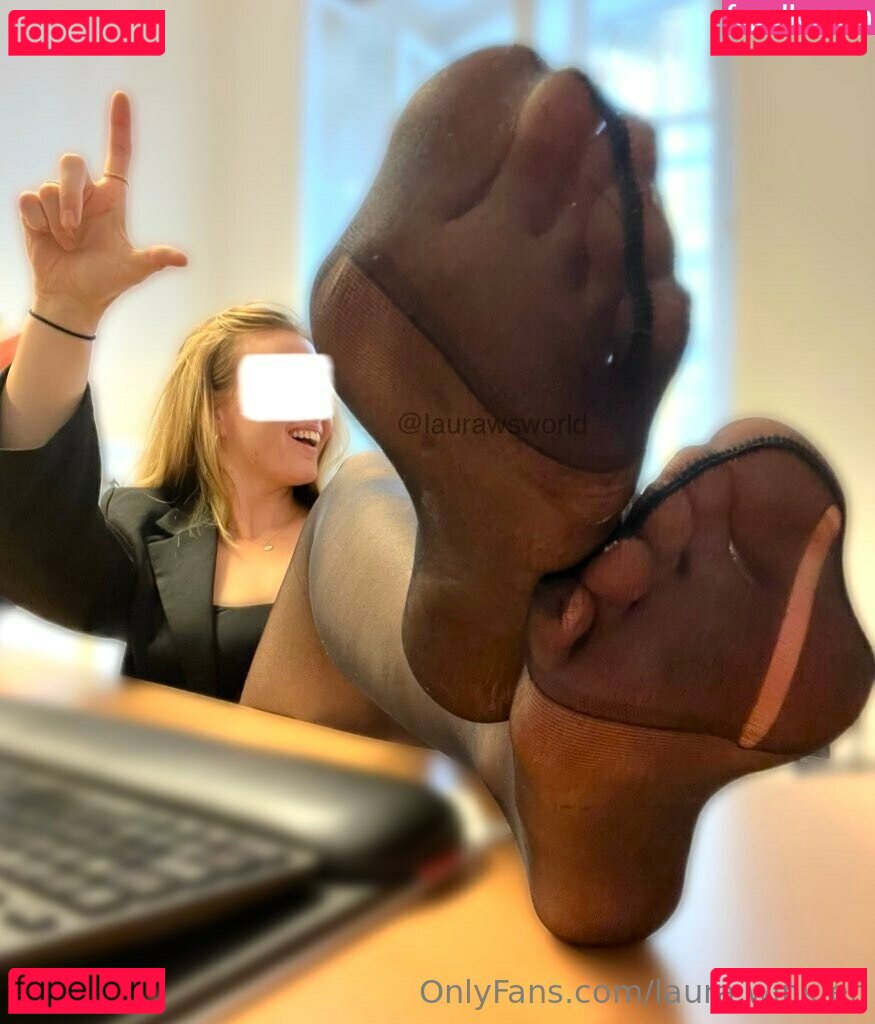 laura.winkler Nude Onlyfans Photo 13
