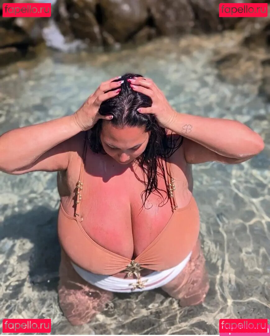 Laura Chiaramonte Nude Onlyfans Photo 12