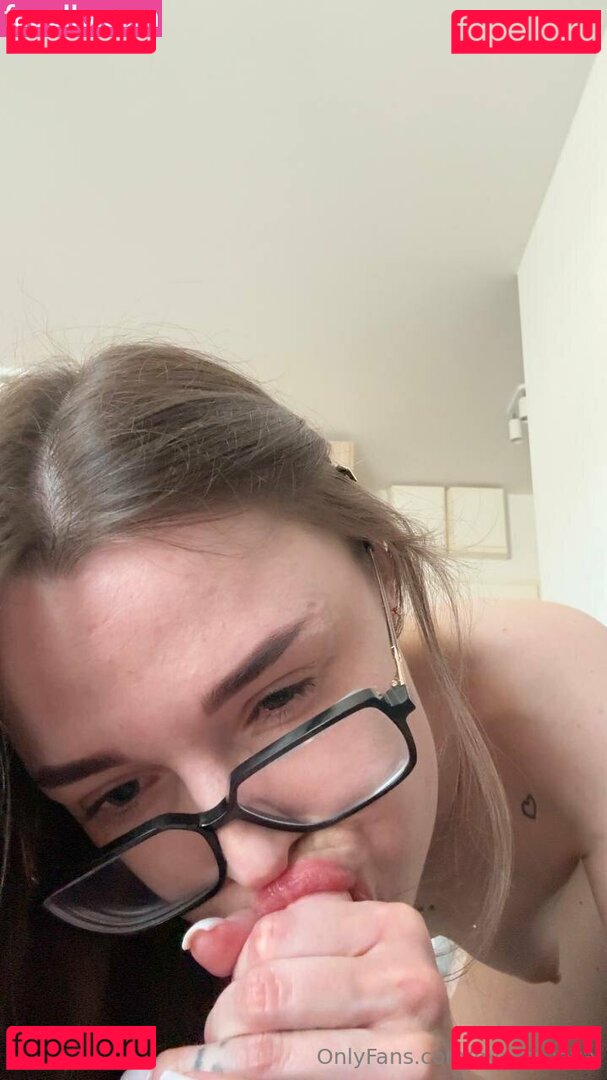 Eva Lov Nude Onlyfans Photo 3