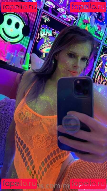 Molly Dark Nude Onlyfans Photo 31