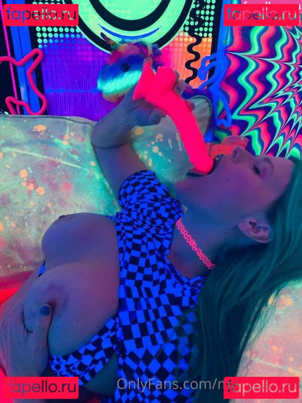 Molly Dark Nude Onlyfans Photo 18