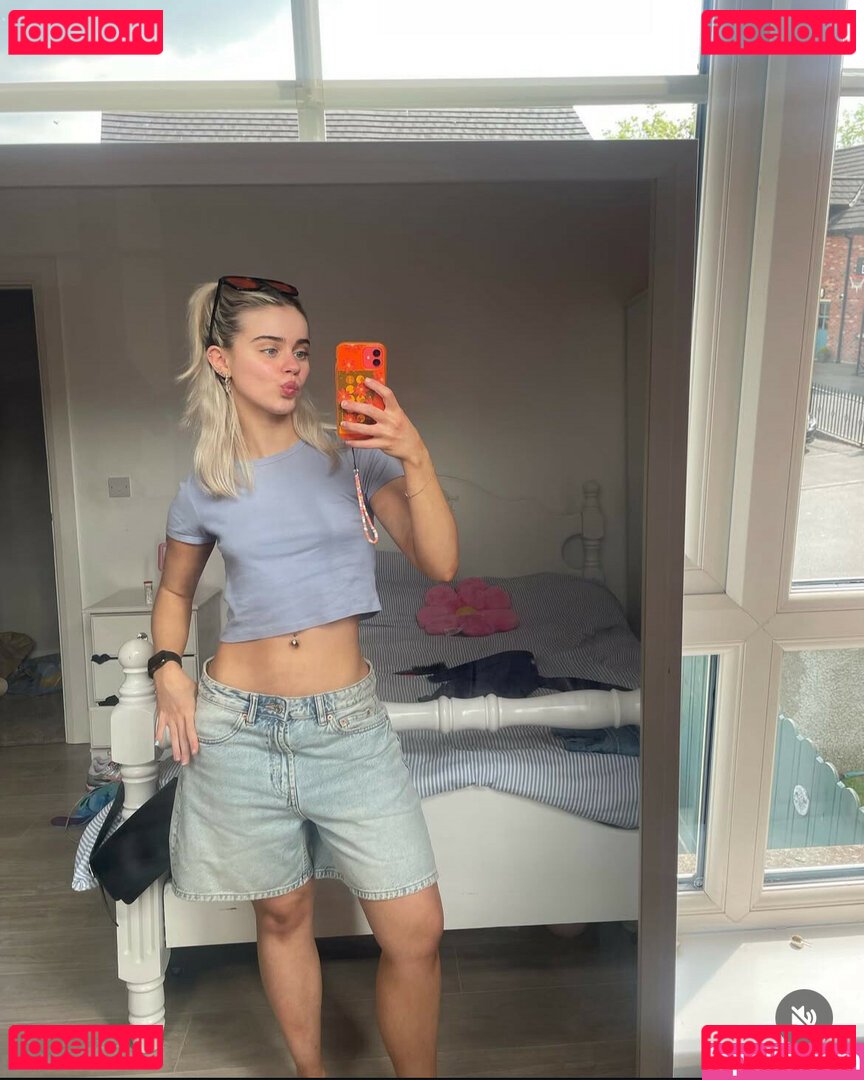 Katie Sands Nude Onlyfans Photo 33
