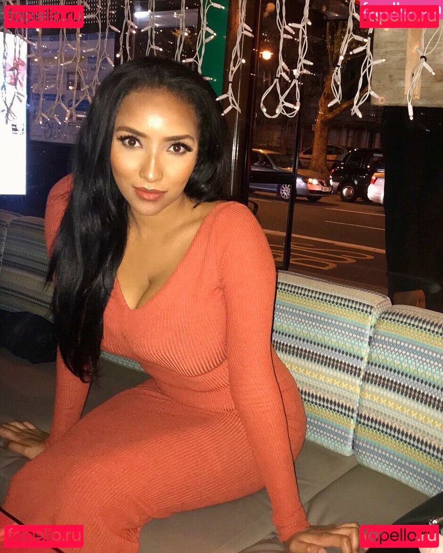 ShayLiving Nude Onlyfans Photo 39